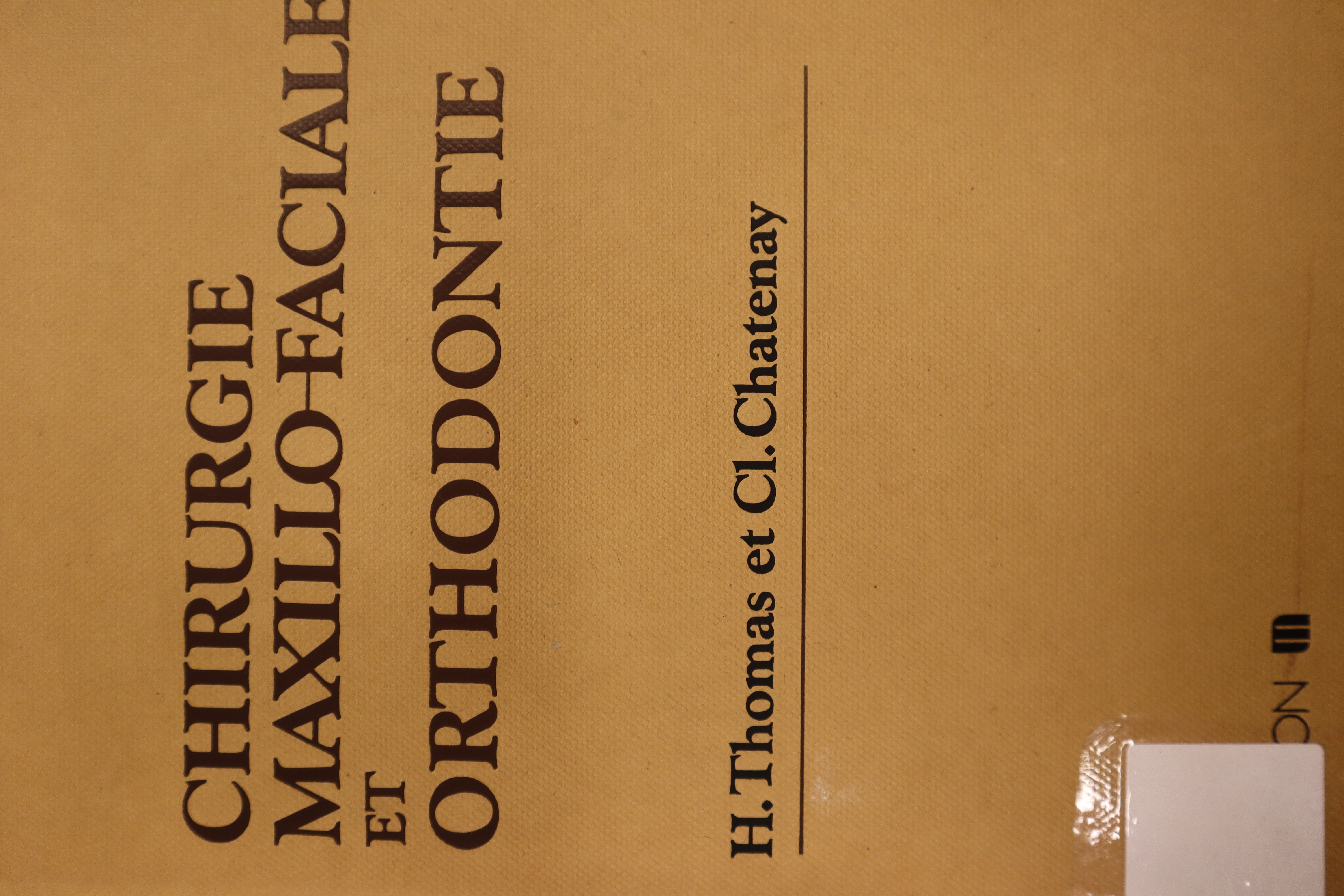 CHIRURGIE MAXILLO-FACIALE ET ORTHODONTIE